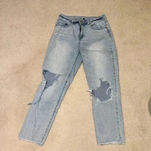 Distresssed jeans size 7 - Picture 1 of 8